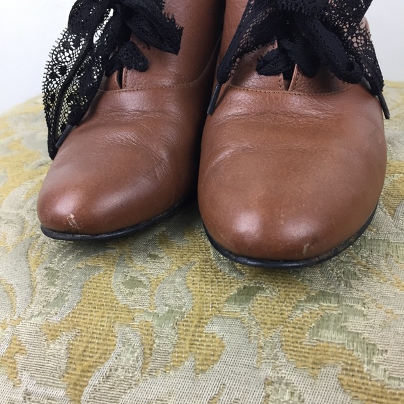 American Apparel  High Heel Bobby Leather Lace-Up - Picture 6 of 13